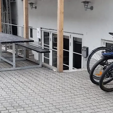 Sleeping Capsule In A Shared * Odense